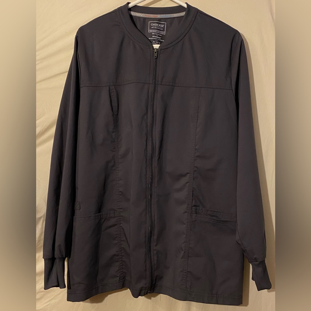 Cherokee Scrub Jacket | Unisex | XL | Gray | Ultra Soft Stretch |